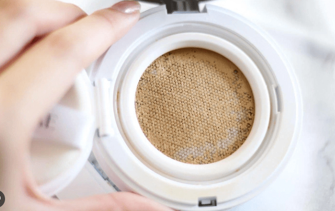 Da dầu có nên dùng phấn Cushion không?